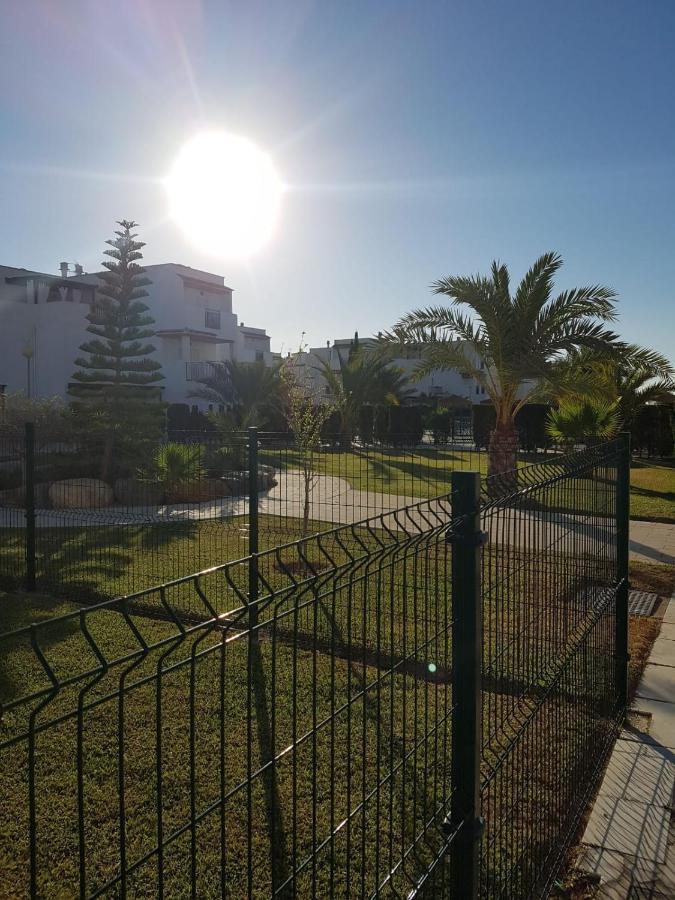 Casa Baja Naturista Con Patio En Primera Linea De Playa Con Piscina Comunitaria! Вера Екстериор снимка