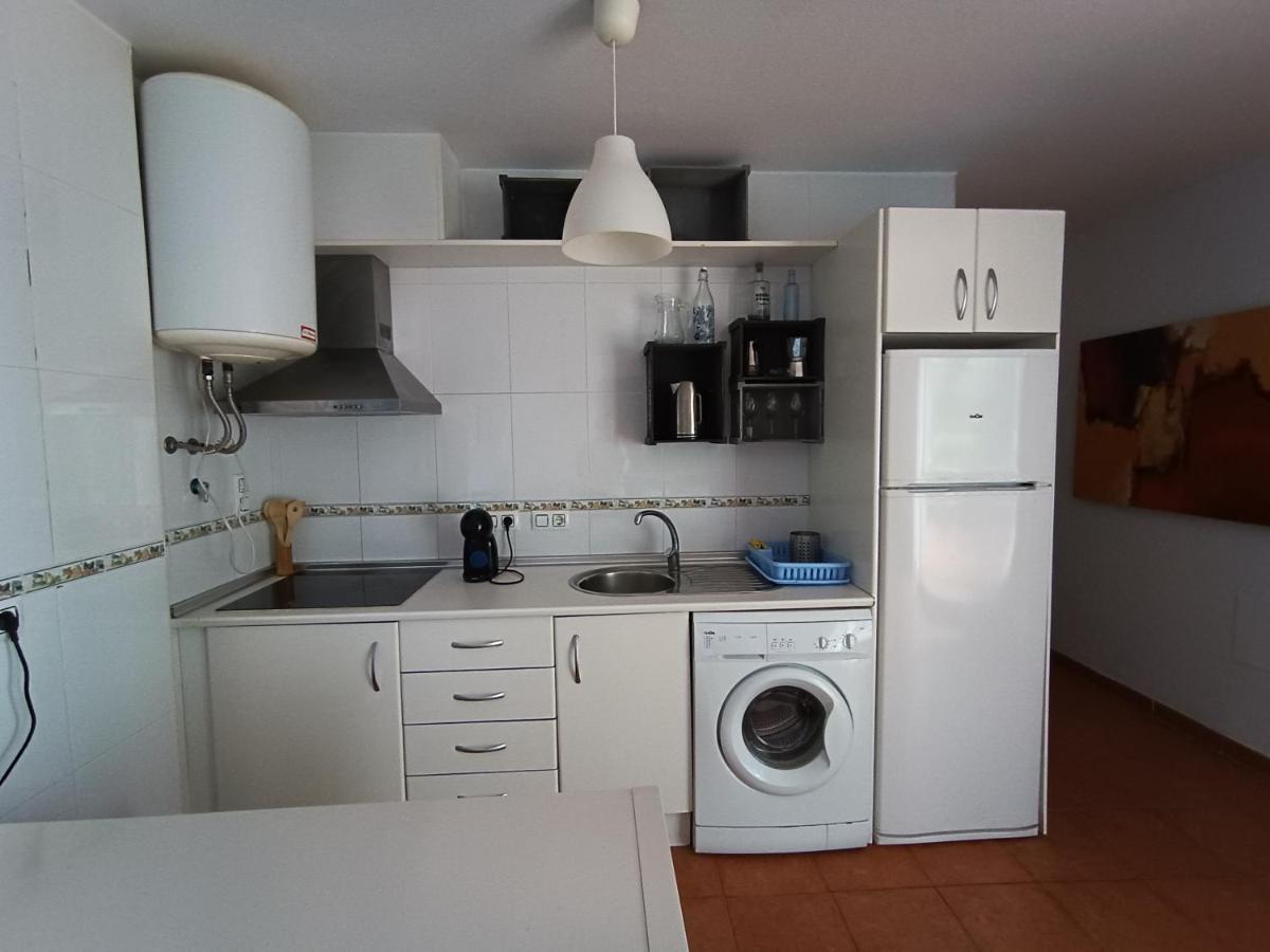 Casa Baja Naturista Con Patio En Primera Linea De Playa Con Piscina Comunitaria! Вера Екстериор снимка